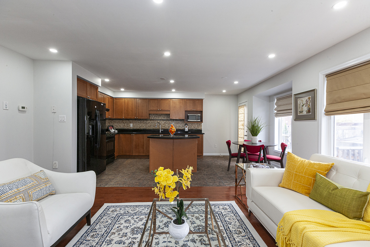 160-Family-Room-Kitchen